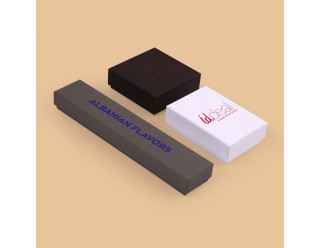 CHS0010 CAJAS DE ORIFICIOS RÍGIDOS - Estampación en Caliente