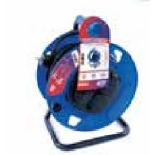 TAY761607 Enrollacable IP44 4 BASES 2P+T con termostato y tapa 25m. 3000W 3x1''5